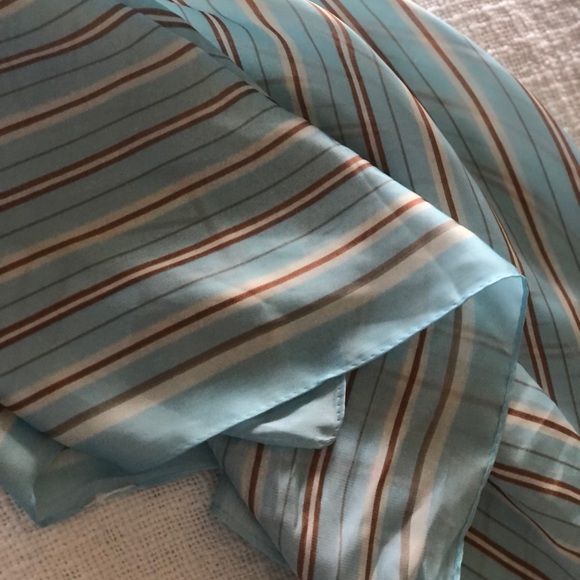 Cleobella Scarf. - Picture 4 of 6